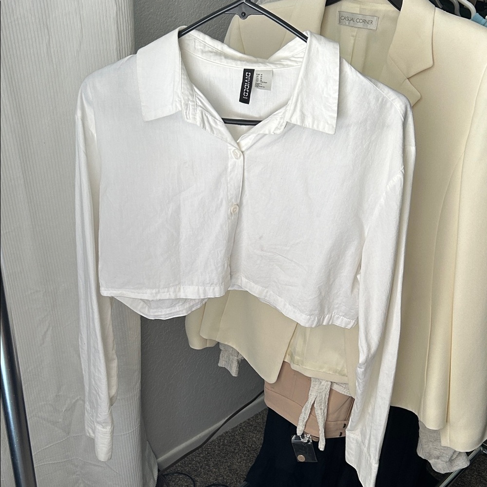 Divided White Cropped Button-Up Shirt